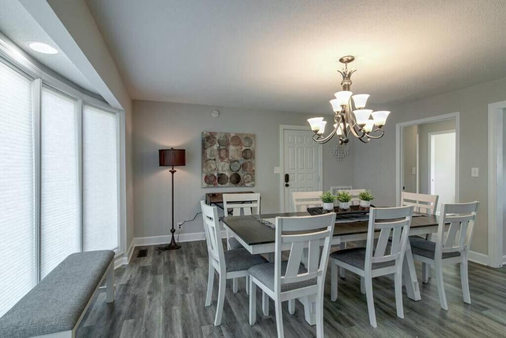 The Residence At Hilltop Acres - Clarksville, Tn Dış mekan fotoğraf