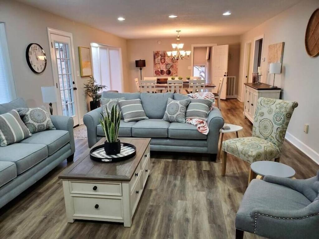 The Residence At Hilltop Acres - Clarksville, Tn Dış mekan fotoğraf